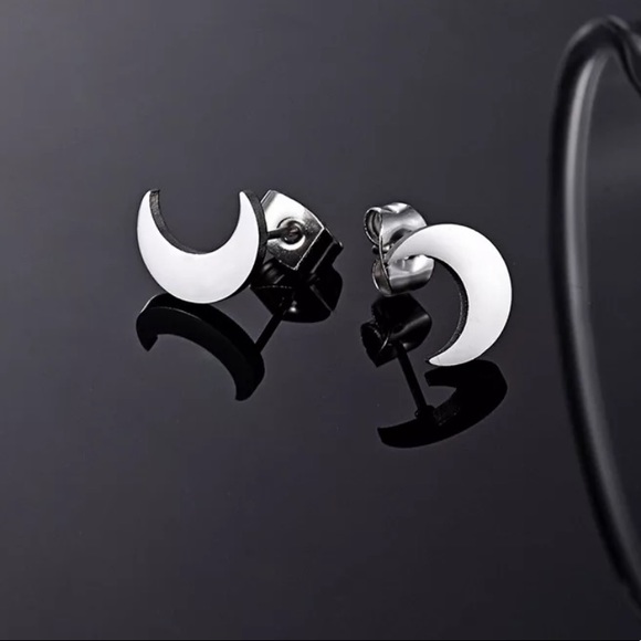 MOON ♡ Stainless Steel Minimalist Stud Earrings GIFT - Picture 1 of 5